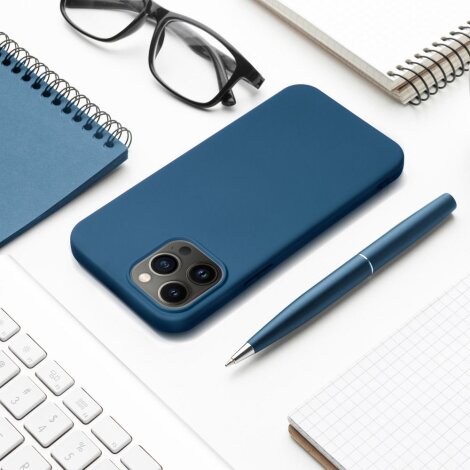 Silicone Case iPhone 14 Pro blue